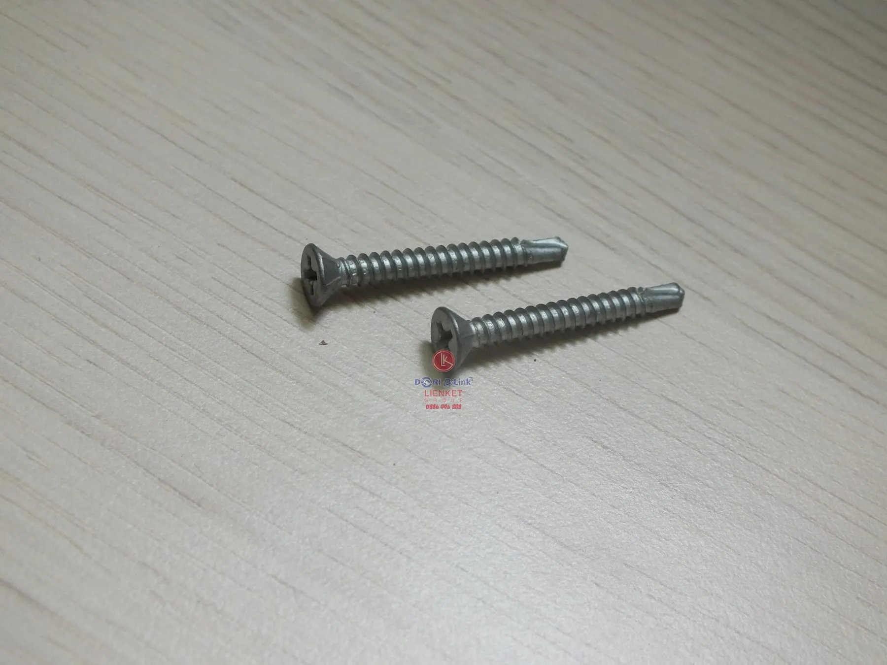 Vít tự khoan đầu bằng inox của Liên Kết